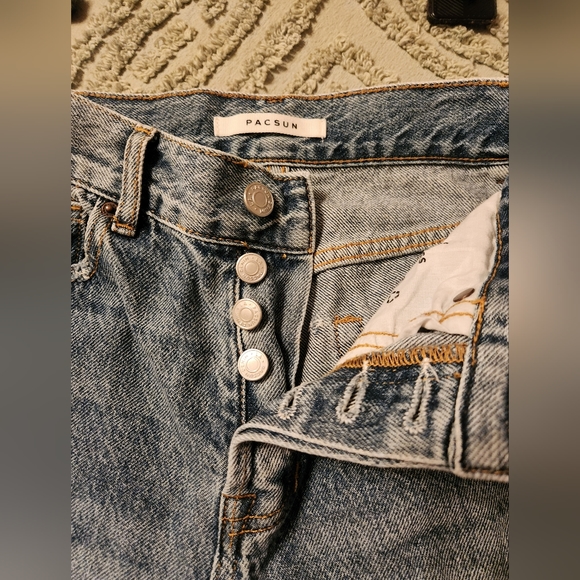PacSun Straight Jeans - Picture 3 of 5